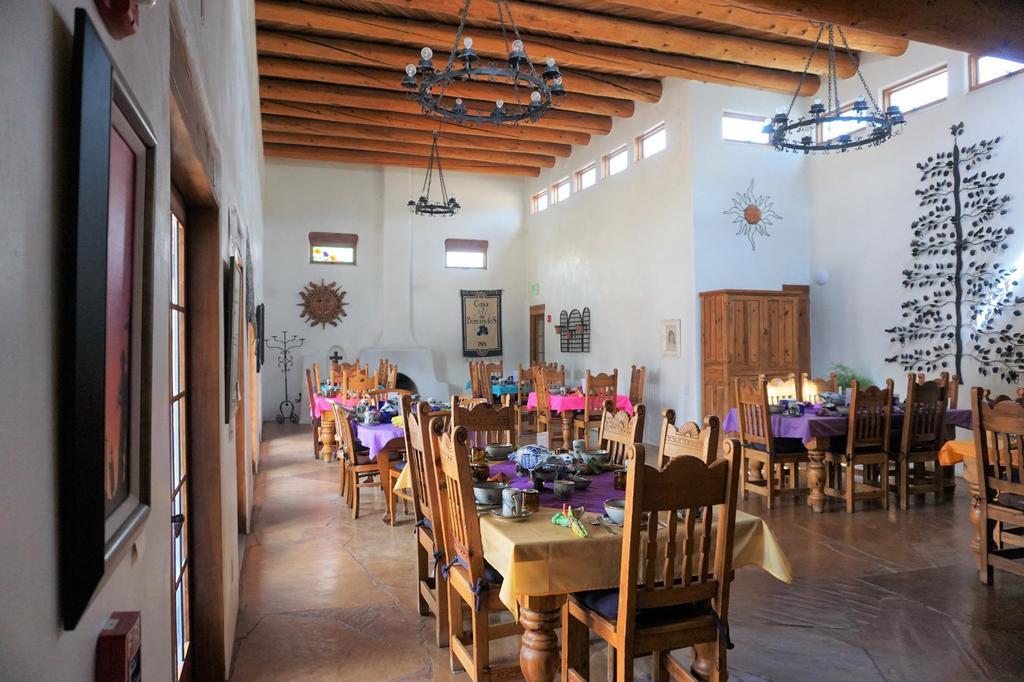 Casa Benavides Inn Таос Екстериор снимка